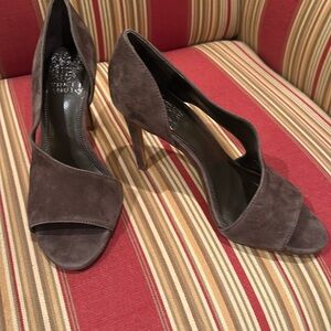Vince Camuto heels. Brown brush suede 6.5